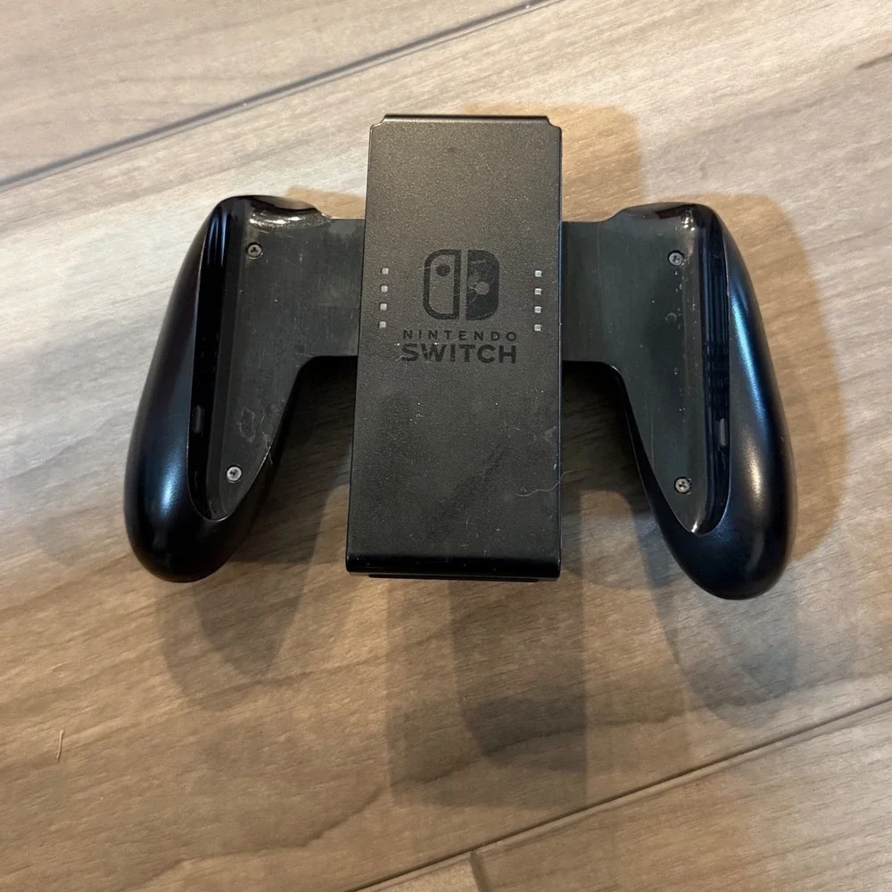 Nintendo Switch Joy-Con Grip Controller Mount Black HAC-011 Official Accessory